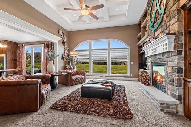 1336 S SEDONA CIRCLE, Oneida, WI 54155