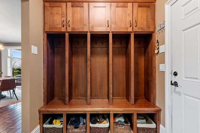 1336 S SEDONA CIRCLE, Oneida, WI 54155