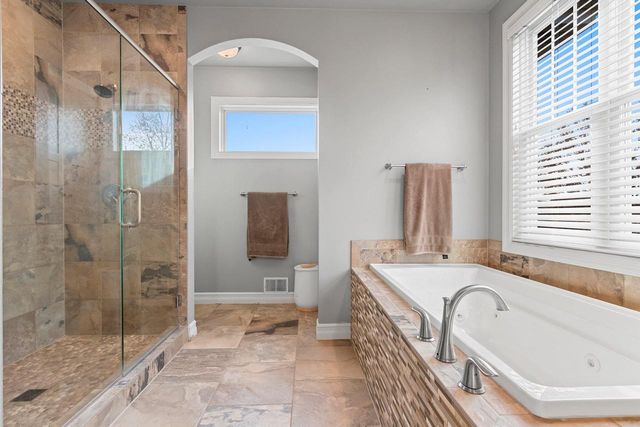 1336 S SEDONA CIRCLE, Oneida, WI 54155