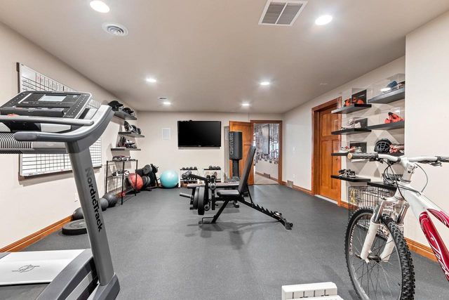 1336 S SEDONA CIRCLE, Oneida, WI 54155