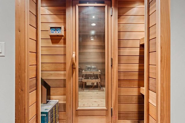 1336 S SEDONA CIRCLE, Oneida, WI 54155