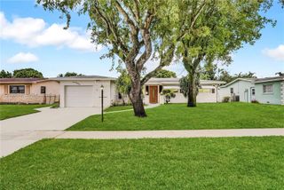 1731 NW 86th Avenue, Pembroke Pines, FL 33024