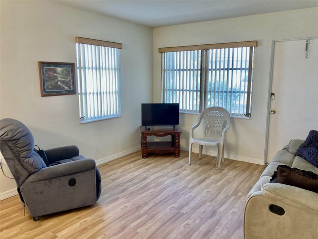 6110 CORAL WAY, Bradenton, FL 34207