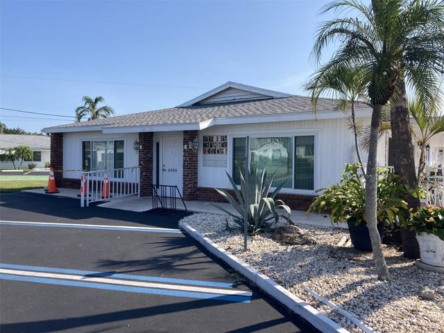 6110 CORAL WAY, Bradenton, FL 34207