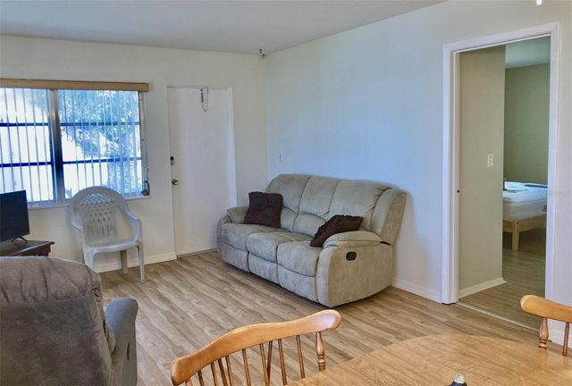 6110 CORAL WAY, Bradenton, FL 34207
