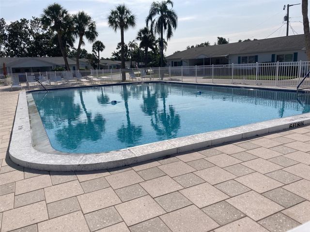 6110 CORAL WAY, Bradenton, FL 34207
