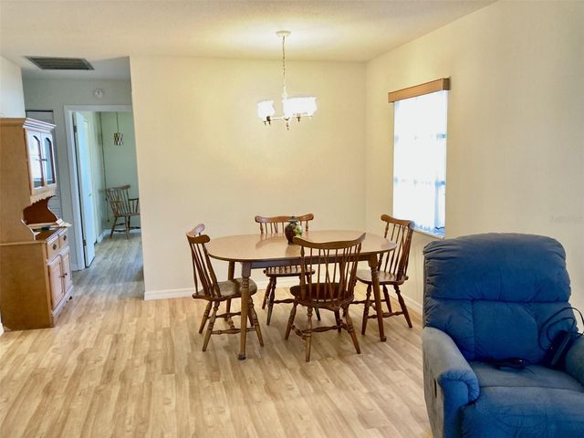 6110 CORAL WAY, Bradenton, FL 34207