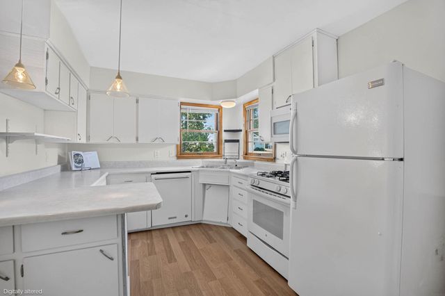 1645 Plymouth Avenue, Waterloo, IA 50702