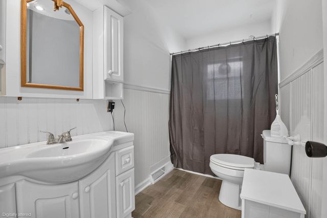 1645 Plymouth Avenue, Waterloo, IA 50702