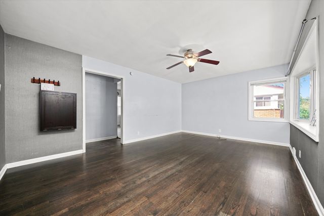 706 N Main Street, Mount Prospect, IL 60056