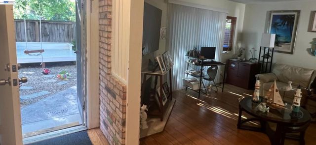 1594 Morgan Ln., Walnut Creek, CA 94597