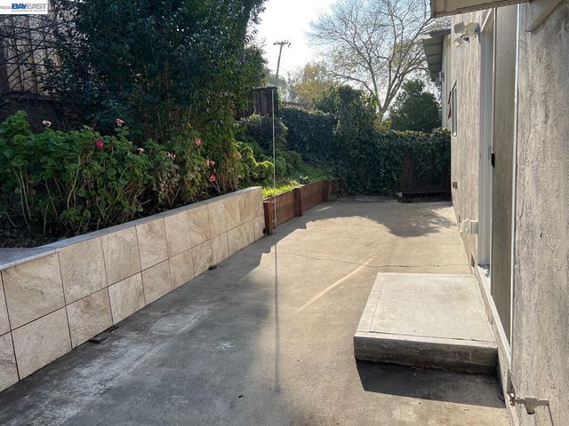 1594 Morgan Ln., Walnut Creek, CA 94597