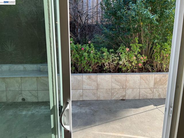 1594 Morgan Ln., Walnut Creek, CA 94597