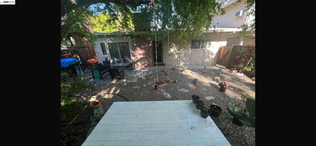 1594 Morgan Ln., Walnut Creek, CA 94597