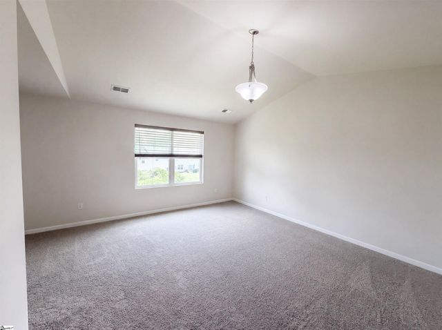 719 Cannonsburg Drive, Duncan, SC 29334