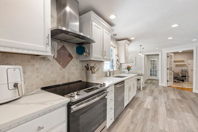 6 Spring Street, Douglas, MA 01516