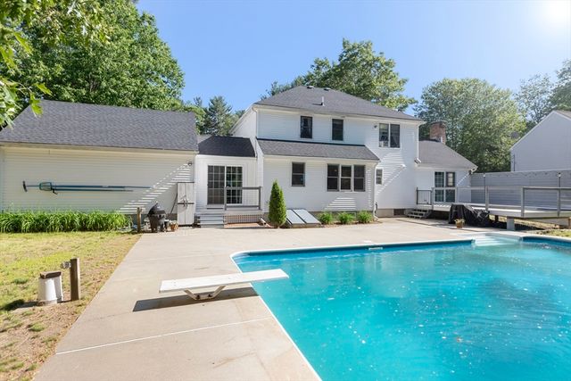 6 Spring Street, Douglas, MA 01516