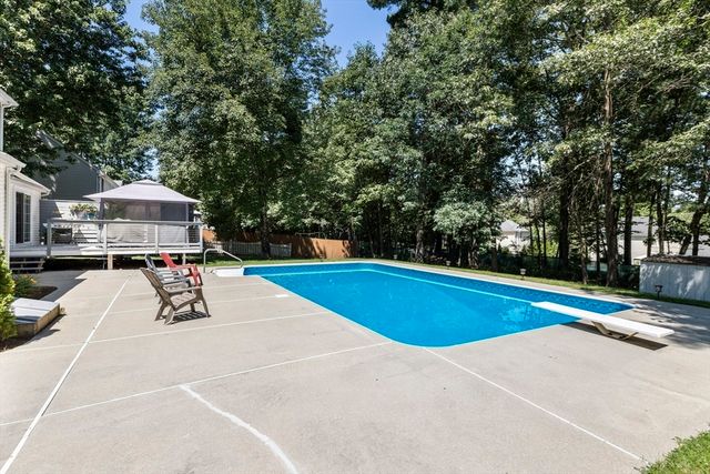 6 Spring Street, Douglas, MA 01516
