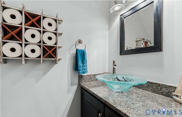 14321 Crossings Ridge Dr, Midlothian, VA 23113