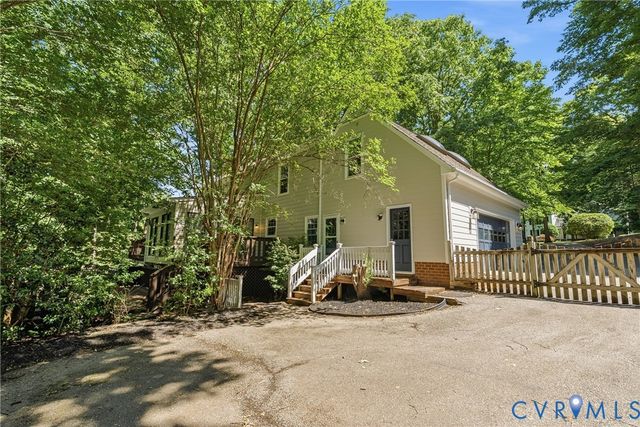 14321 Crossings Ridge Dr, Midlothian, VA 23113