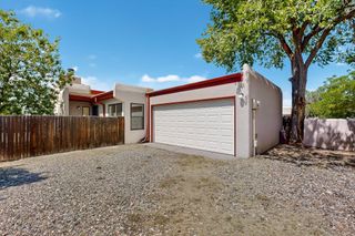 944 Camino Oraibi, Santa Fe, NM 87505