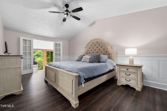 1113 Berry Road, Elizabethton, TN 37643