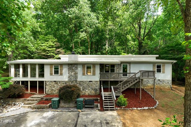 1113 Berry Road, Elizabethton, TN 37643