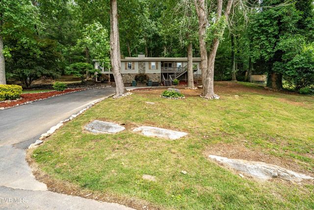 1113 Berry Road, Elizabethton, TN 37643