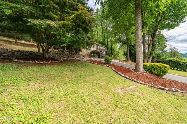 1113 Berry Road, Elizabethton, TN 37643