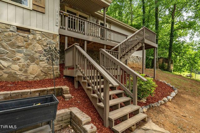1113 Berry Road, Elizabethton, TN 37643