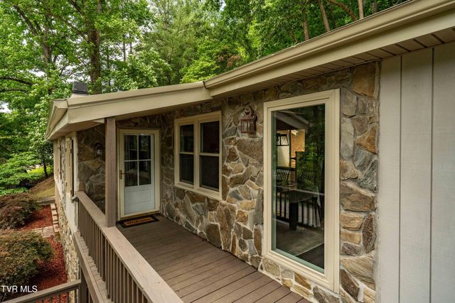 1113 Berry Road, Elizabethton, TN 37643