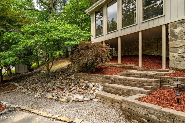 1113 Berry Road, Elizabethton, TN 37643