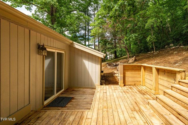 1113 Berry Road, Elizabethton, TN 37643