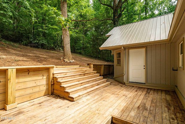1113 Berry Road, Elizabethton, TN 37643