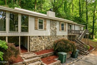 1113 Berry Road, Elizabethton, TN 37643