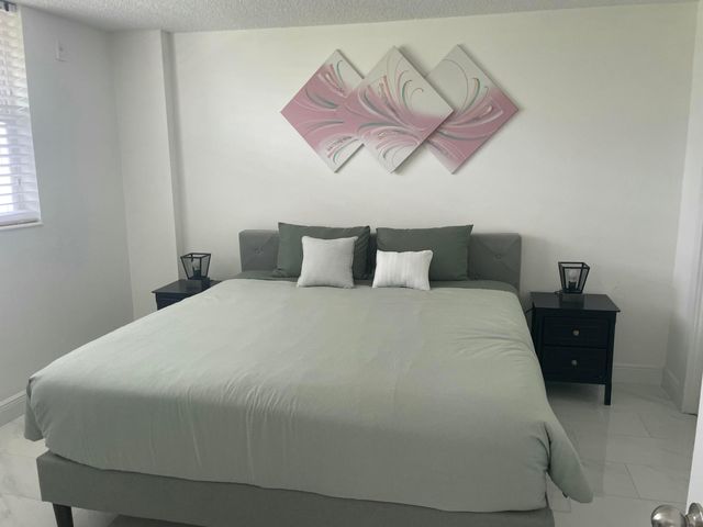 1731 SE 15th Street 505, Fort Lauderdale, FL 33316