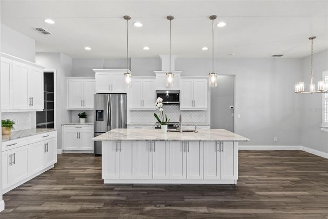 6786 BENTRIDGE DRIVE, Lakeland, FL 33813