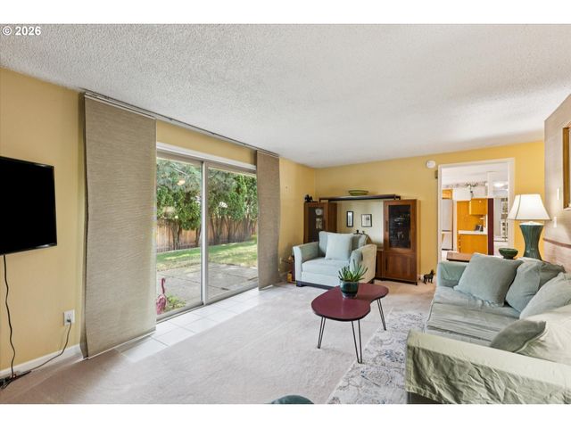 600 Ne 22ND St, Gresham, OR 97030