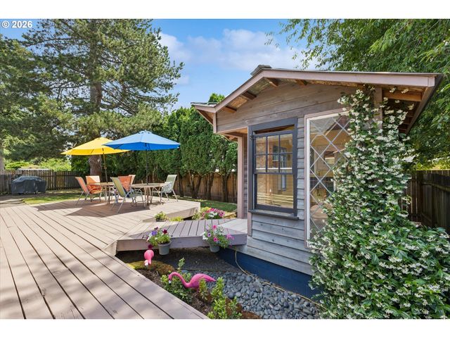 600 Ne 22ND St, Gresham, OR 97030