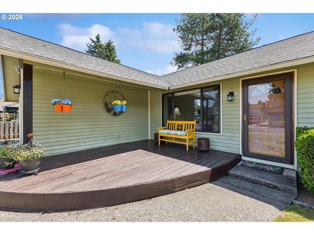 600 Ne 22ND St, Gresham, OR 97030