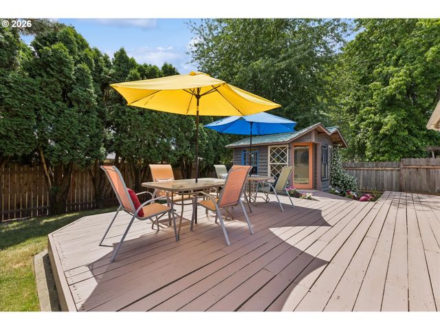 600 Ne 22ND St, Gresham, OR 97030