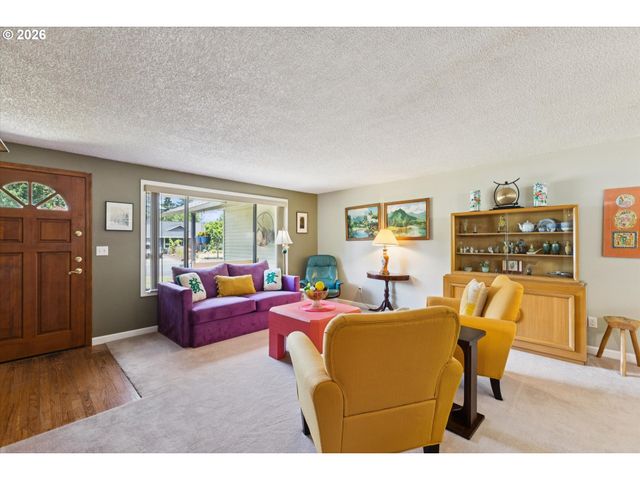 600 Ne 22ND St, Gresham, OR 97030