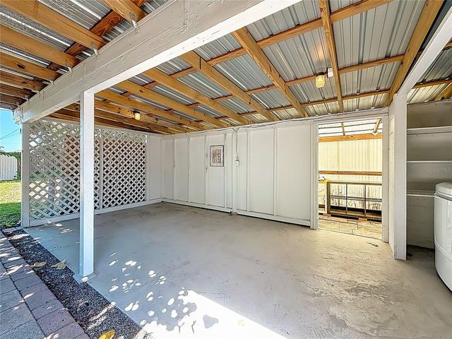 2435 14TH AVENUE N, St Petersburg, FL 33713