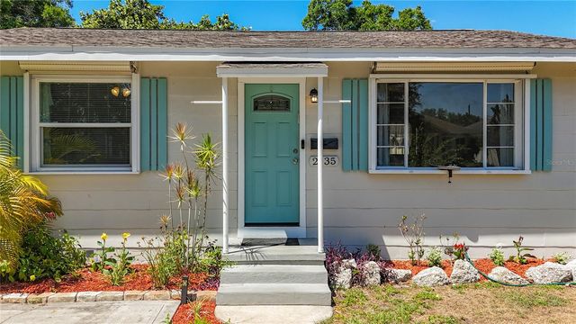 2435 14TH AVENUE N, St Petersburg, FL 33713