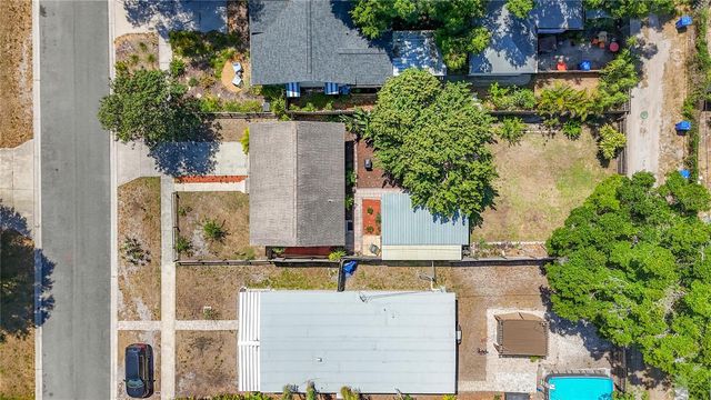 2435 14TH AVENUE N, St Petersburg, FL 33713