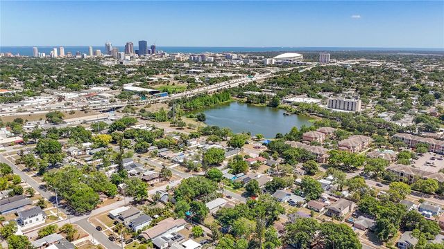 2435 14TH AVENUE N, St Petersburg, FL 33713