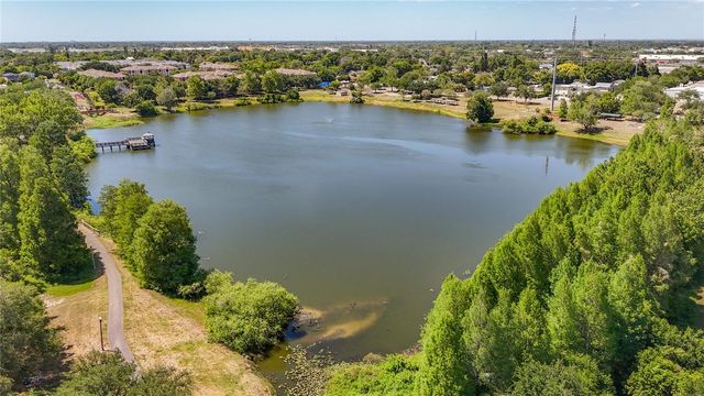 2435 14TH AVENUE N, St Petersburg, FL 33713