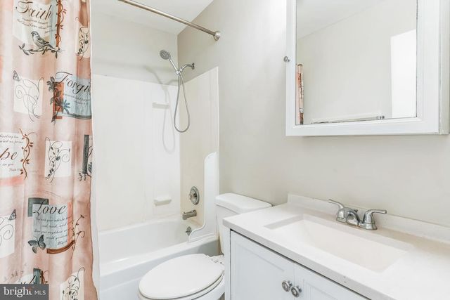 14 GREYSTONE CIR, Waldorf, MD 20602