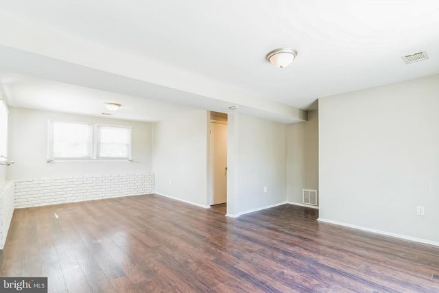 14 GREYSTONE CIR, Waldorf, MD 20602