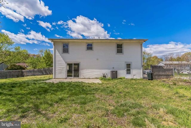 14 GREYSTONE CIR, Waldorf, MD 20602